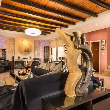 Oceania & Panorama Villa Peyia