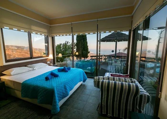 Oceania & Panorama Villa Peyia