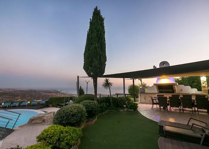 Villa Oceania & Panorama Peyia