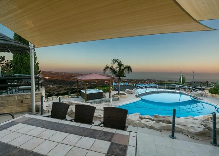 Oceania & Panorama Villa *