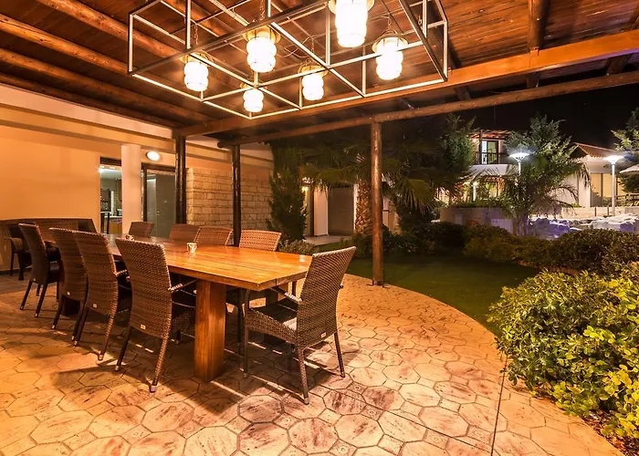 Oceania & Panorama *