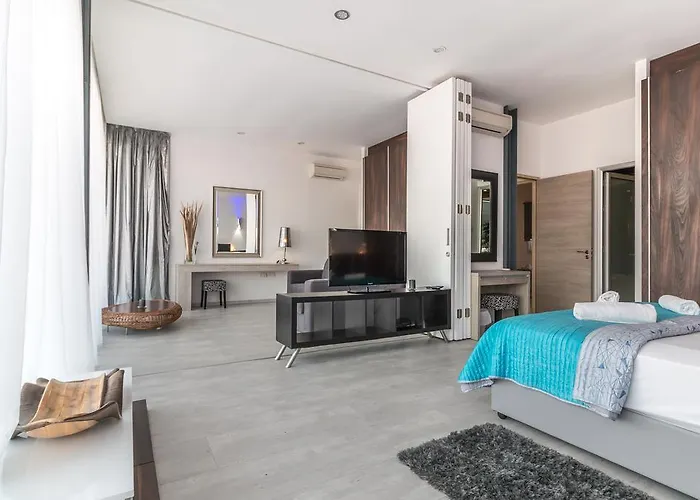 Villa Oceania & Panorama Peyia