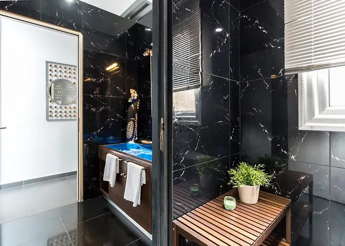 Oceania & Panorama Villa *