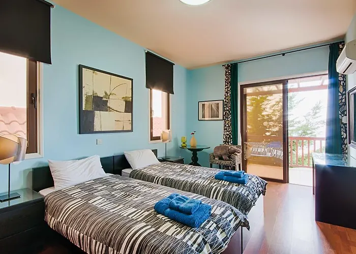 Oceania & Panorama Villa Peyia