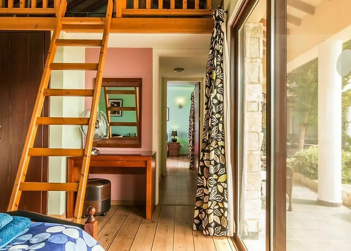 Oceania & Panorama Villa Peyia